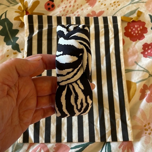 LELE SADOUGHI X SOLID AND STRIPED KNOTTED HEADBAND BLACK WHITE ZEBRA STRIPE NWOT main image 9